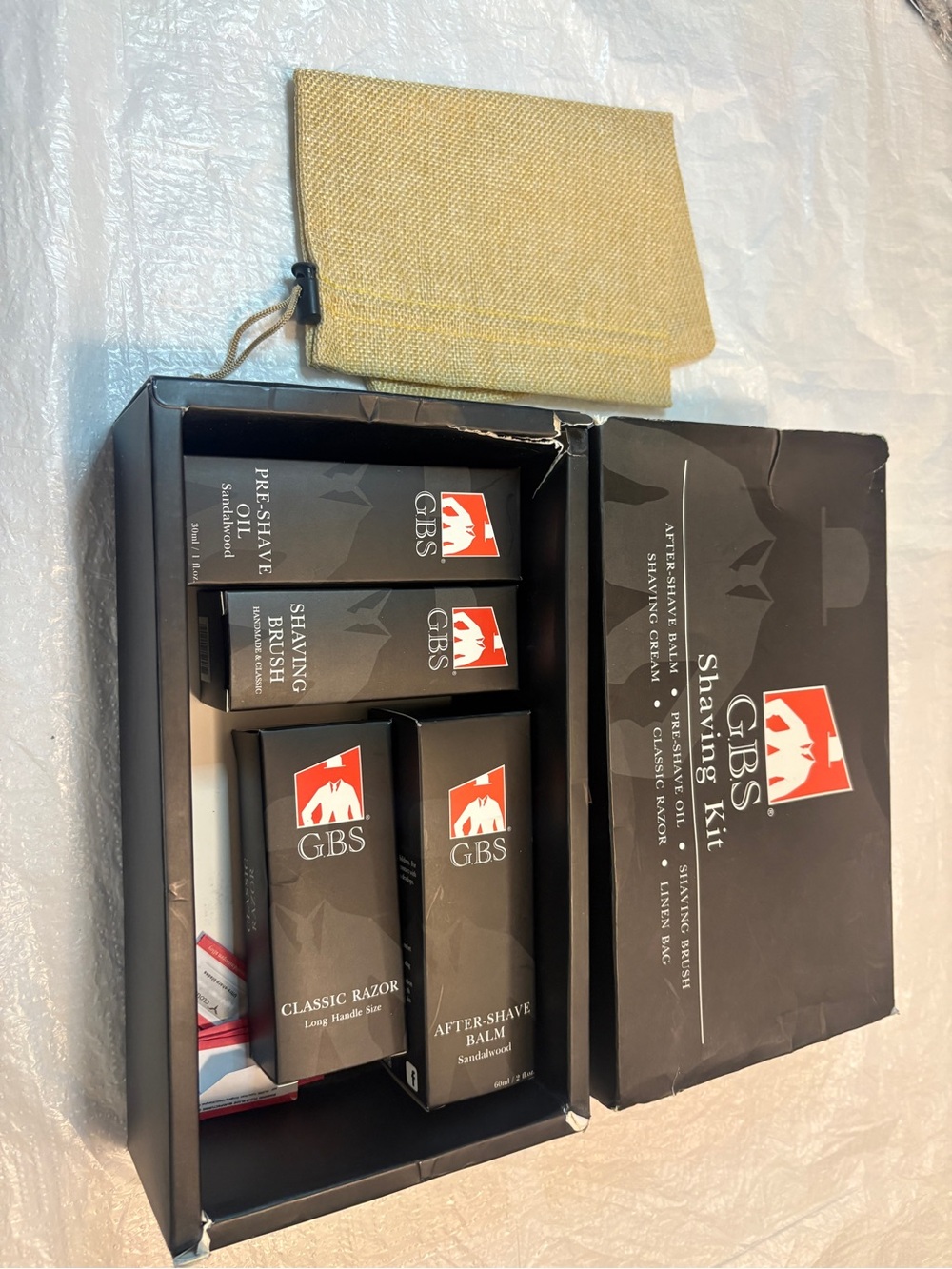 G.B.S. Shaving G.B.S. Shaving Kit Kit